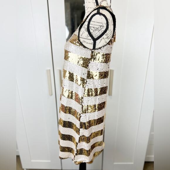 Ellison Ivory and Gold Sequin Shift Cocktail Dress Size Medium - Picture 4 of 11